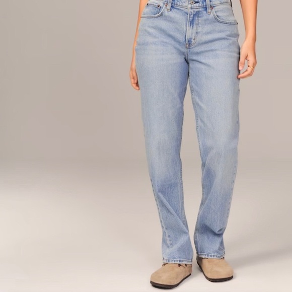 Abercrombie & Fitch Denim - Abercrombie & Fitch Low Rise 90’s Baggy Jeans